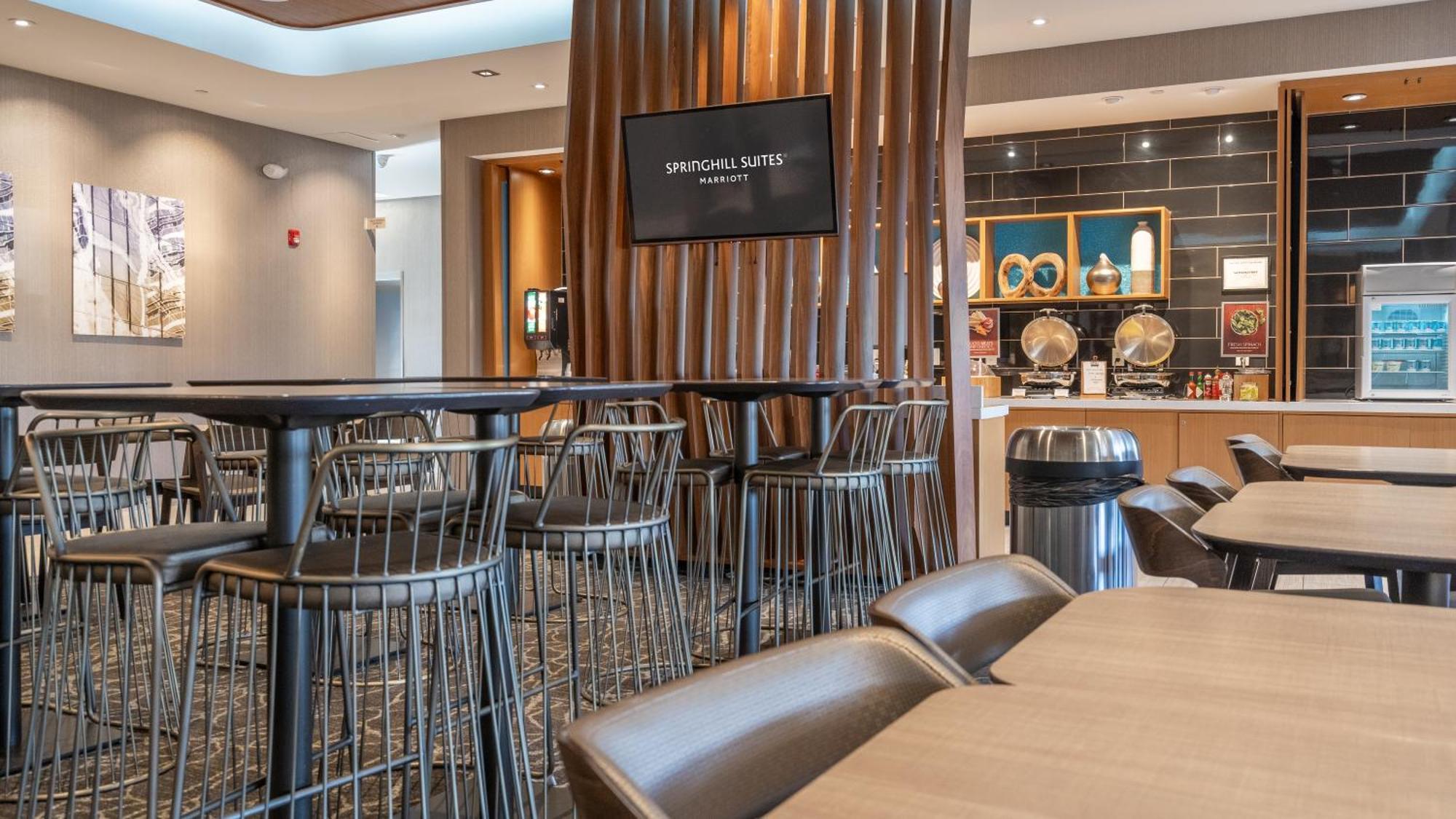 Springhill Suites By Marriott Woodbridge Εξωτερικό φωτογραφία